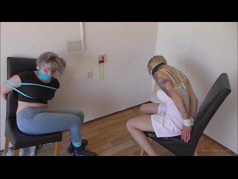 ❤️ Závislá / zviazaná a s roubíkom / dievča v núdzi ❤️ Anal video na sk.hentaivost.ru